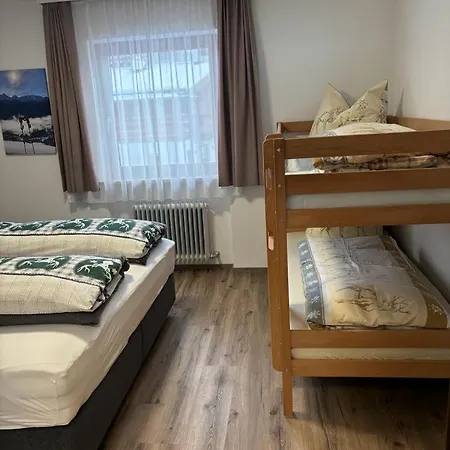 Martinshof לאדיס