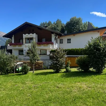 Martinshof בית כפרי